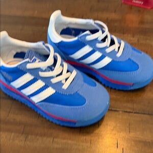 adidas Kids Blue and White Sneakers with Red Accent